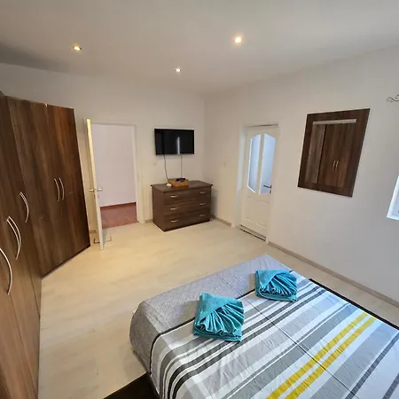 Apartment Qawra Bay Family Near Bugibba Promenade St. Paul's Bay