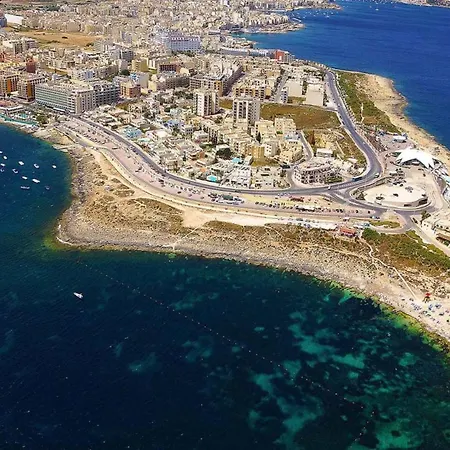 Qawra Bay Family Near Bugibba Promenade Apartment